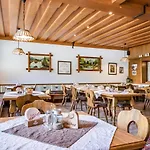 Fogadó Haeusling Alm Mayrhofen