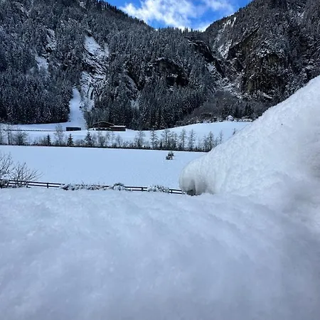 Hausling Alm Värdshus Mayrhofen