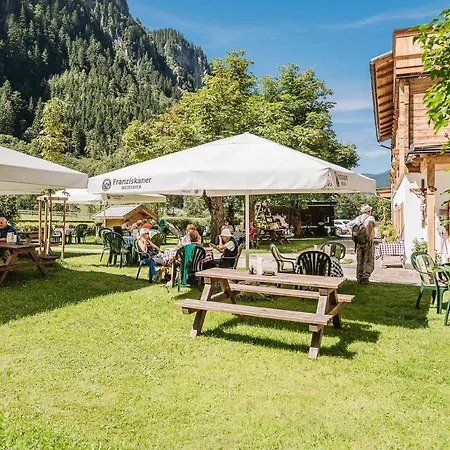 Zajazd Haeusling Alm *