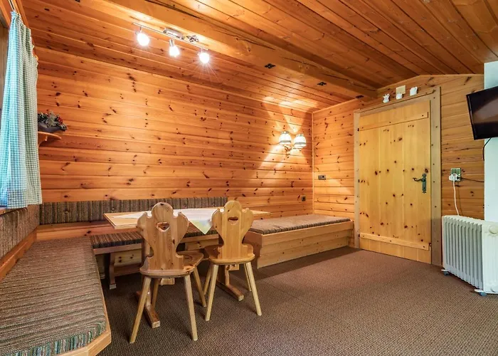 Haeusling Alm Inn Mayrhofen