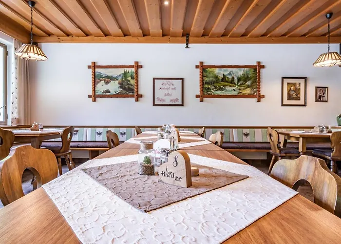 Haeusling Alm Мініготель *